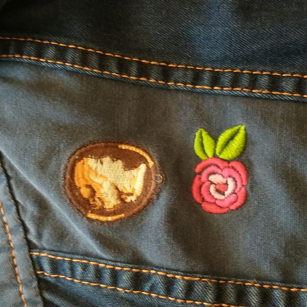 Oilily Unique Embroidered ¾ sleeve Denim Jacket 36 US 6 SMALL - Picture 7 of 12